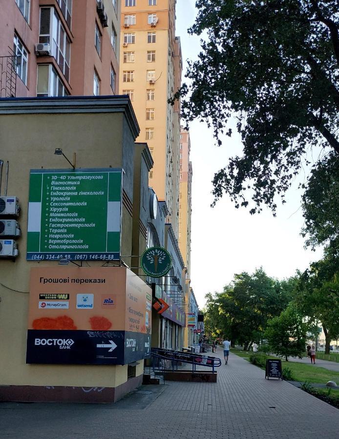 Просторі Апартаменти Kiew Exterior foto