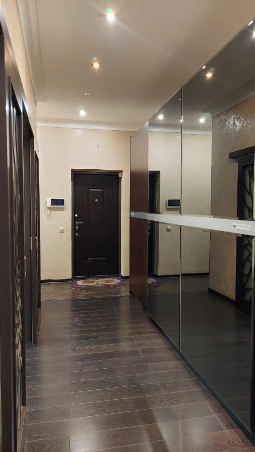 Просторі Апартаменти Kiew Exterior foto